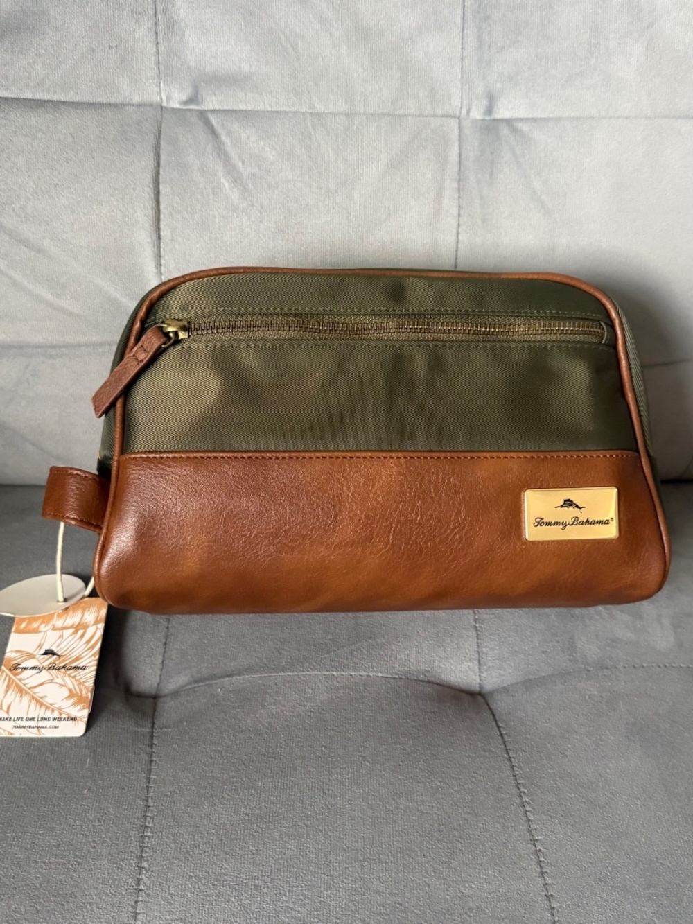 Tommy Bahama Men's Green Canvas Faux Leather Toiletry Bag Dopp Kit NWT